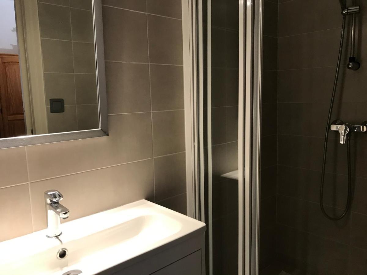 Hotel L'Escale Aigues-Mortes Zewnętrze zdjęcie