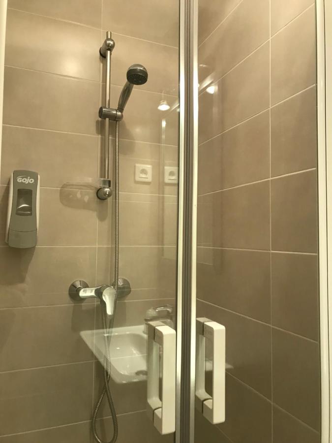 Hotel L'Escale Aigues-Mortes Zewnętrze zdjęcie